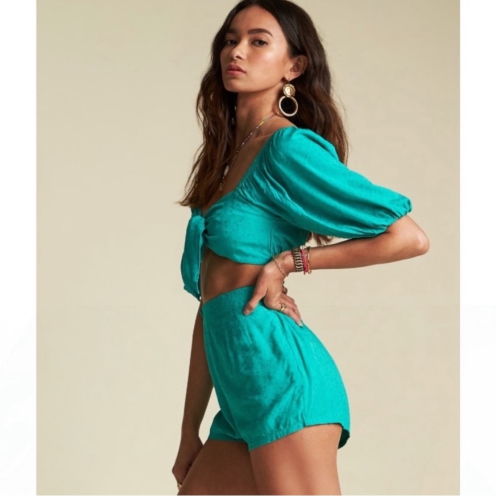 🔥🔥BILLABONG - (SET) SINCERELY JULES TOP AND SHORT SET🔥🔥 - Picture 5 of 11